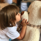 60 cm Knuddelbär mit Bestickung